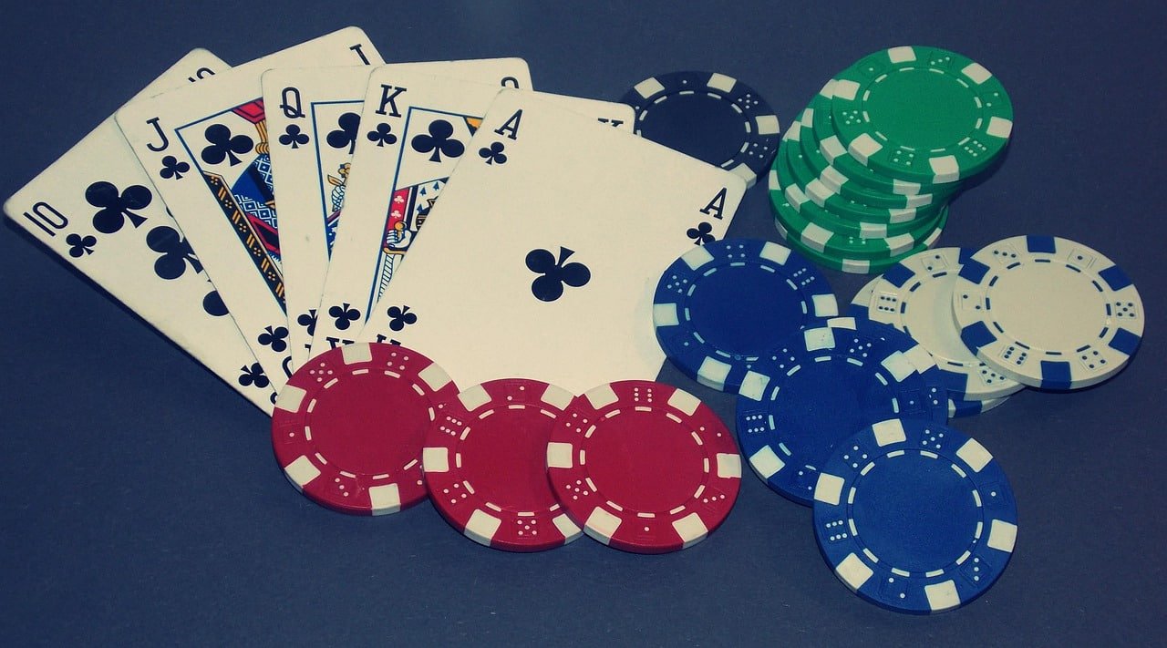 Tampilan permainan Fortune Ox dengan grid dan simbol kerbau emas di platform slot789